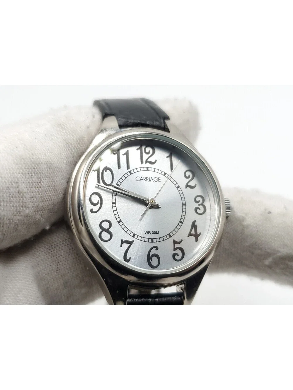 Carriage By Timex Quartz Womens Watch New Battery Silver Dial 30mm
